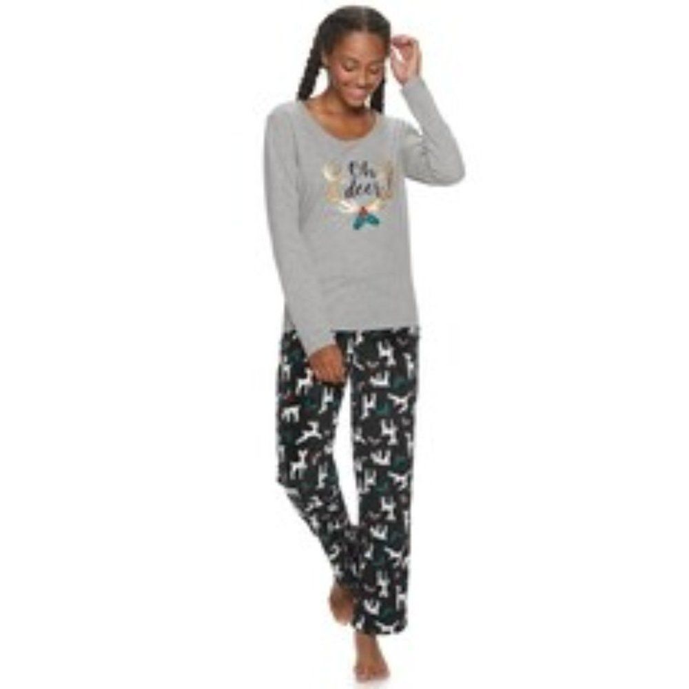 Kohl's New in Package 2 Piece PJ Set Snowflakes M